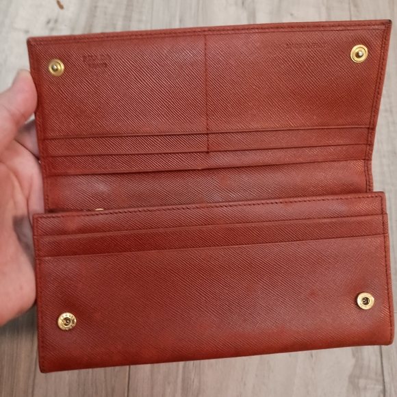 PRADA Orange plain long wallet for women - Picture 8 of 14
